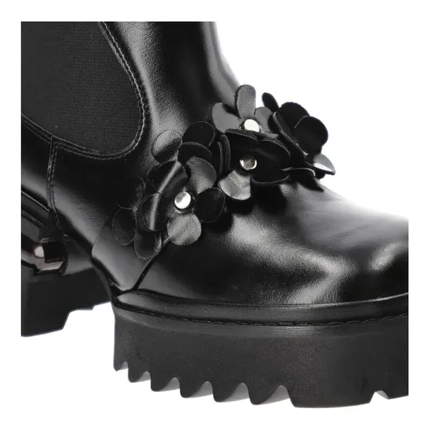 botki-tuffoni-1223021lb-black-marka-inna