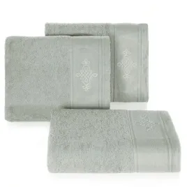 recznik-frotte-z-szeroka-bordiura-ornament-klas-50x90-srebrny