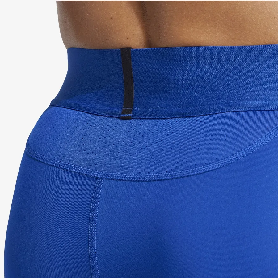 spodenki-termiczne-adidas-techfit