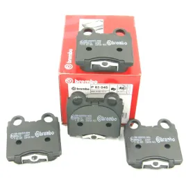 brembo-klocki-hamulcowe-tyl-do-lexus-is200-is300-gs