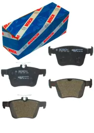 bosch-klocki-hamulcowe-tyl-do-audi-a3-8v-octavia-iv-leon-iii