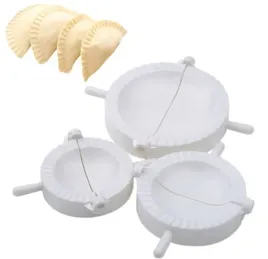 foremki-forma-maszynka-do-pierogow-uszek-3-szt