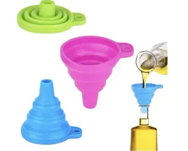 silikonowy-lejek-kuchenny-skladany-harmonijka