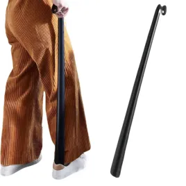 odkryj-wygode-z-ikea-omtanksam-metalowa-lyzka-do-butow-o-dlugosc-80-cm