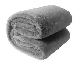 Zdjęcie produktu Miękki koc pled narzuta 150x200 cm szary różne kolory dekoracyjny prezent