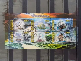 znaczki-marynistyka-statki-okrety-dzibuti-kasowany-p22