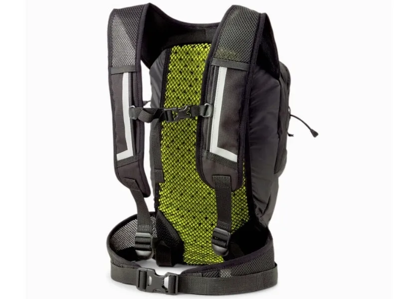 plecak-do-biegania-puma-running-backpack-078215-01