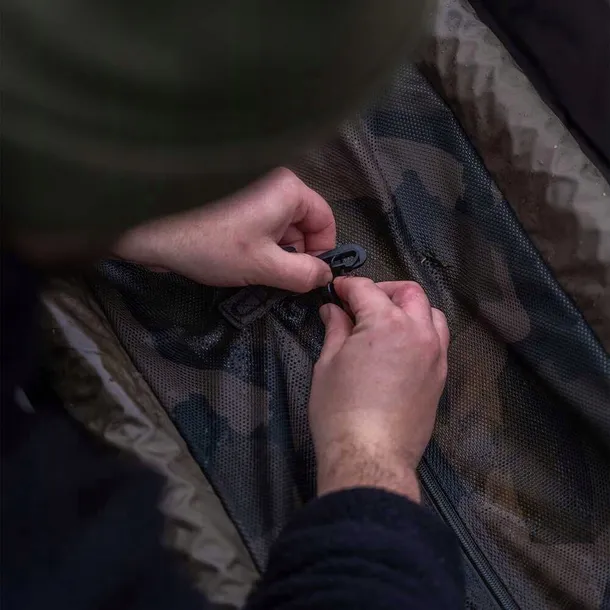 avid-pro-tect-flotation-sling-plywajacy-worek-karp-kod-producenta-a0550019