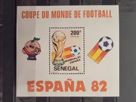 znaczki-sport-pilka-nozna-senegal-czysty-s2