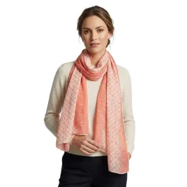 szal-damski-guess-dlugi-z-wiskozy-koralowy-180-cm