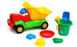 samochod-reks-z-zestawem-do-piasku