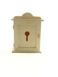 skrzynka-drewniana-na-klucze-13-x-55-x-255-cm