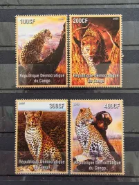 znaczki-fauna-duze-koty-lamparty-congo-czysty-p21