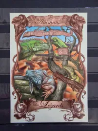 znaczki-fauna-gady-plazy-jaszczurki-gwinea-czysty-zn40