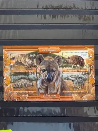 znaczki-fauna-zwierzeta-hieny-mali-kasowany-p24