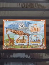 znaczki-fauna-zwierzeta-zyrafy-gabon-kasowany-p24
