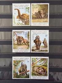 znaczki-fauna-zwierzeta-slonie-laos-czysty-zn3
