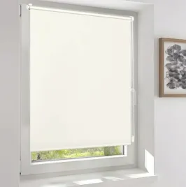 roleta-materialowa-kremowa-zaciemniajaca-zaluzja-50-x-150-cm