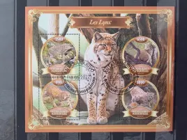 znaczki-fauna-zwierzeta-rysie-madagaskar-kasowany-zn24