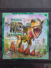 znaczki-zwierzeta-prehistoryczne-dinozaury-burkina-faso-kasowany-f3