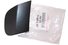 toyota-yaris-hybrid-zaslepka-haka-holowniczego-przod-52127-0d916-oe