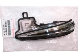 toyota-rav4-lampa-kierunkowskazu-lusterka-bocznego-lewe-81740-58010-oe