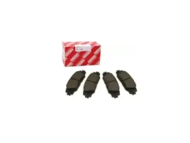 toyota-corolla-yaris-cross-oryginal-klocki-hamulcowe-przod-04465-02470-oe