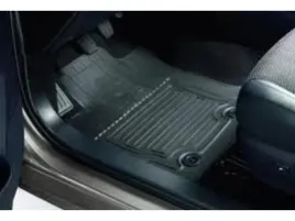 toyota-corolla-cross-oryginalne-dywaniki-gumowe-przod-pw210-16007-oe