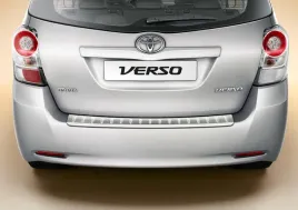 toyota-verso-listwa-ochronna-nakladka-zderzak-tyl-pz402-e8521-00-oe