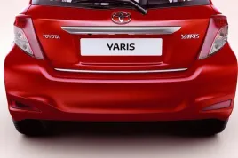 toyota-yaris-listwa-ochronna-nakladka-zderzak-tyl-pz415-b0491-zb-oe