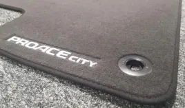 toyota-proace-verso-oryginalne-dywaniki-welurowe-komplet-pz4l1-h5355-oe