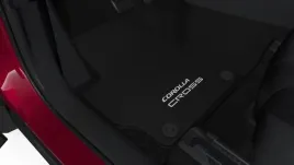 toyota-corolla-cross-oryginalne-dywaniki-welurowe-komplet-pw210-16001-oe