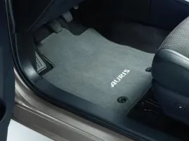 toyota-auris-oryginalne-dywaniki-welurowe-komplet-pz49c-e0350-ba-oe