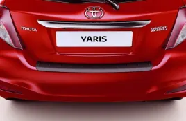 toyota-yaris-listwa-ochronna-nakladka-zderzak-tyl-pz415-b0520-za-oe