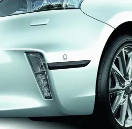 toyota-prius-nakladki-listwy-ochronne-zderzaka-pz49u-g5520-00-oe