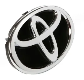 toyota-corolla-chromowany-emblemat-logo-przod-75311-02120-oe