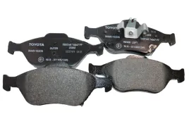 toyota-yaris-oryginal-klocki-hamulcowe-przod-04465-yzzds-oe