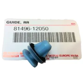 toyota-auris-corolla-urban-kolek-uchwyt-lampy-tyl-81496-12050-oe