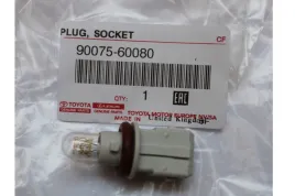 toyota-yaris-zarowka-lampki-tablicy-rejestracyjnej-90075-60080-oe