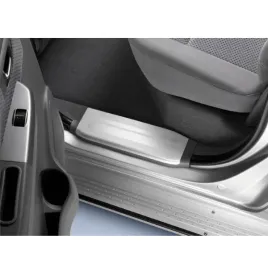 toyota-hilux-nakladki-progowe-aluminiowe-przod-tyl-pz467-n2180-00-oe