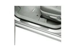 toyota-prius-nakladki-progowe-aluminium-przod-pz438-g0181-00-oe