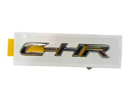 toyota-c-hr-chromowany-emblemat-tyl-75442-f4011-oe