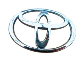 toyota-corolla-verso-logo-znaczek-emblemat-grilla-przod-75311-0f010-oe