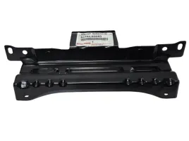 toyota-yaris-wspornik-mocowanie-chlodnicy-przod-53164-0d060-oe