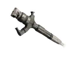 toyota-hilux-land-cruiser-wtryskiwacz-oryginalny-23670-39445-oe