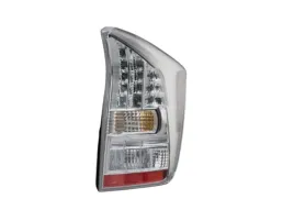 toyota-prius-lampa-prawy-tyl-81551-47122-oe