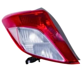 toyota-yaris-lampa-tylna-prawa-81551-0d370-oe