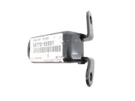 toyota-corolla-camry-c-hr-zawias-drzwi-prawy-tyl-68770-52031-oe