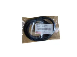 toyota-corolla-yaris-avensis-wklad-gumka-wycieraczek-prawa-85214-05080-oe