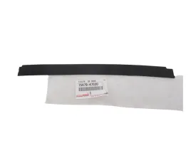 toyota-prius-pasek-black-drzwi-prawy-tyl-75979-47020-oe